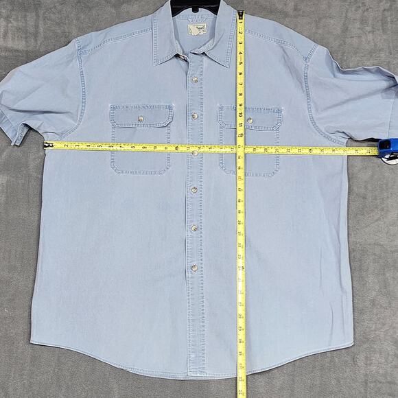 L.L. Bean Denim Button Up Shirt Size XL Regular Short Sleeve Blue 100% Cotton - Picture 5 of 5
